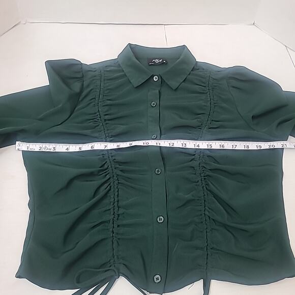Women’s Green Ruched Button-Up Blouse XL Boho Long Sleeve Crop By Milk & Honey - Picture 7 of 9